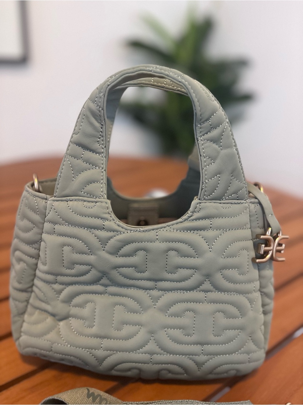 Quilted Light Gray Women’s Top-Handle Tote